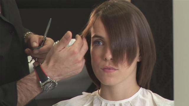 how-to-cut-your-own-bangs.WidePlayer