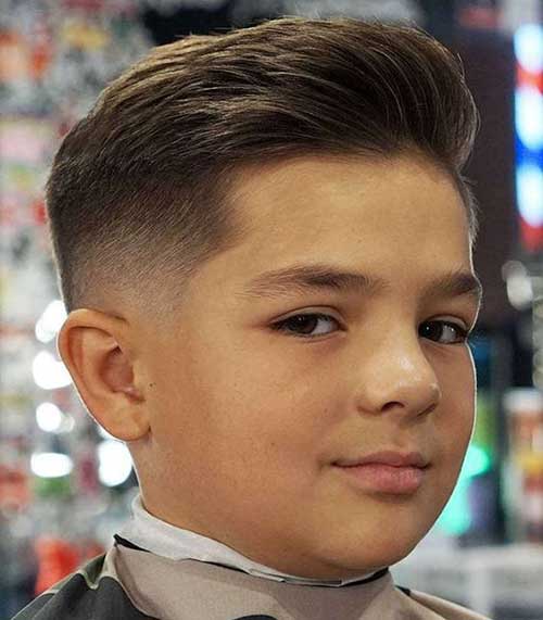 moderni pompadur - frizura za dečaka